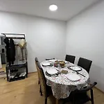 Apartmentsbymatyrafa-i アパート *