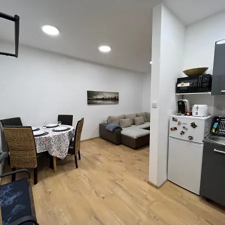 Apartmentsbymatyrafa-i Tarnowskie Góry