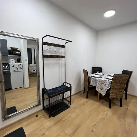 Apartment Apartmentsbymatyrafa-i