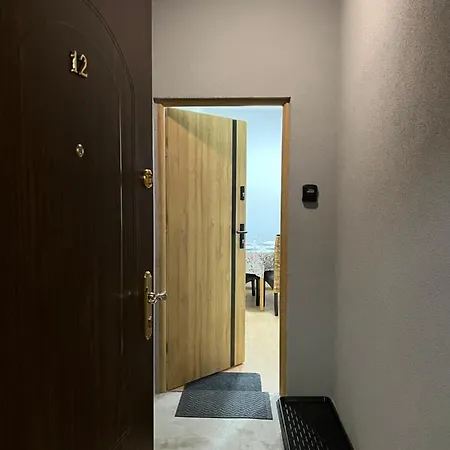 Apartmentsbymatyrafa-i *